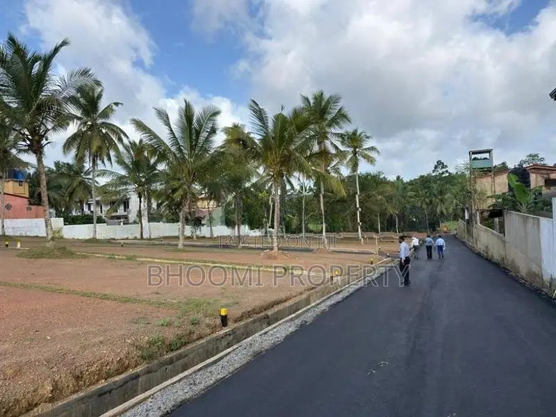 Land for Sale in Kesbewa