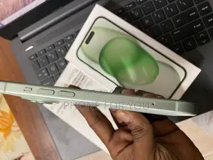 Apple iPhone 15 (Used)