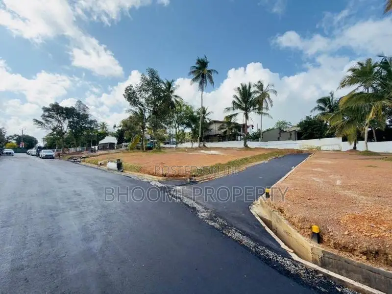 120 පාරට 200m දුරින් නේවාසික බිම්කොටස් Kesbewa