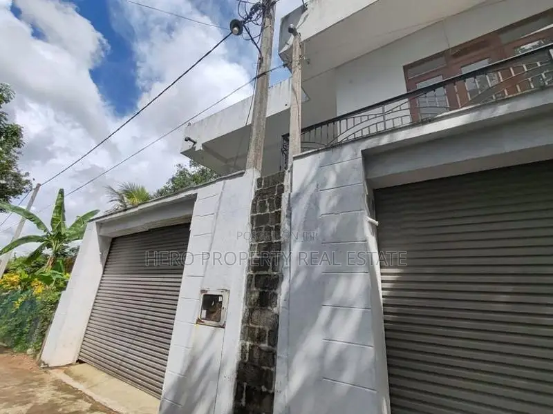 Three Storey Elegant House for Rent in Kiribathgoda
