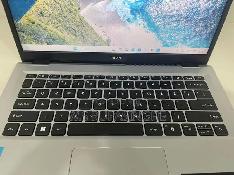Aspire 14 i3 N305 Laptop