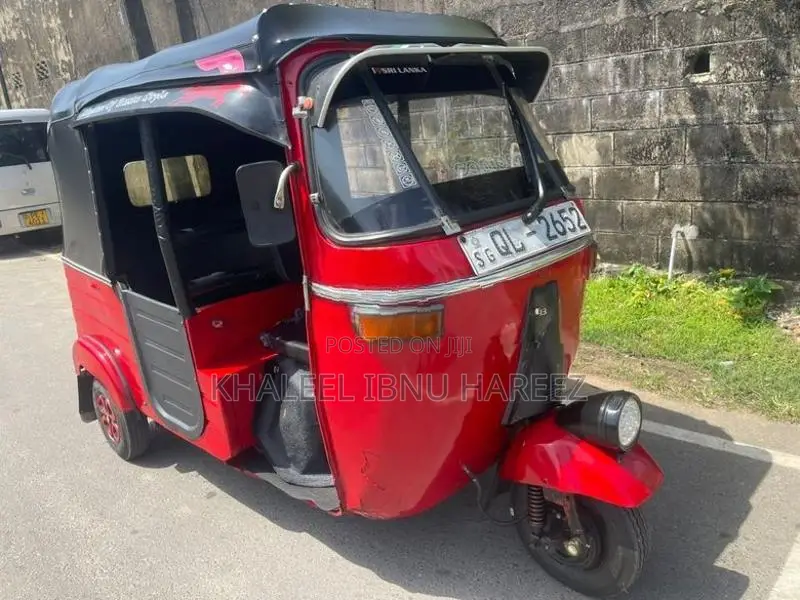 Bajaj RE 2007