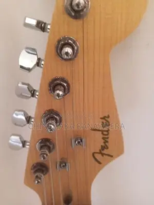 Electric guitar with amplifier