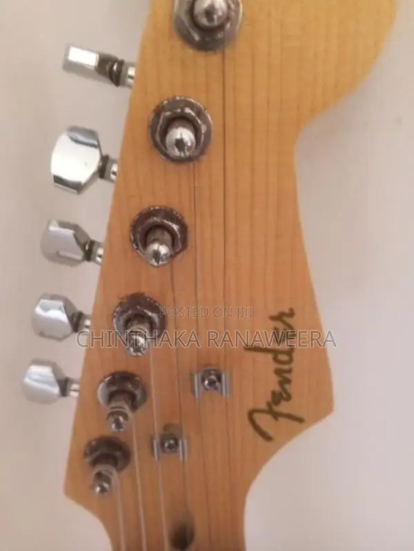Electric guitar with amplifier