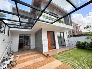 House for Sale Athurugiriya