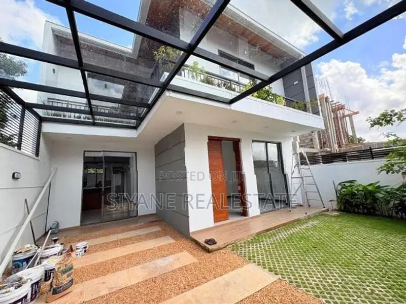 House for Sale Athurugiriya