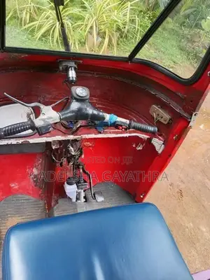 Bajaj RE 1993