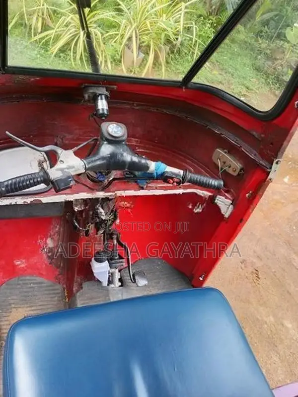 Bajaj RE 1993
