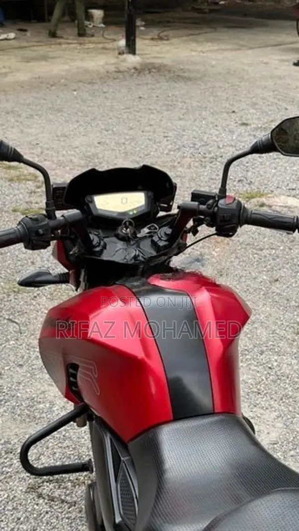 TVS Apache 2018