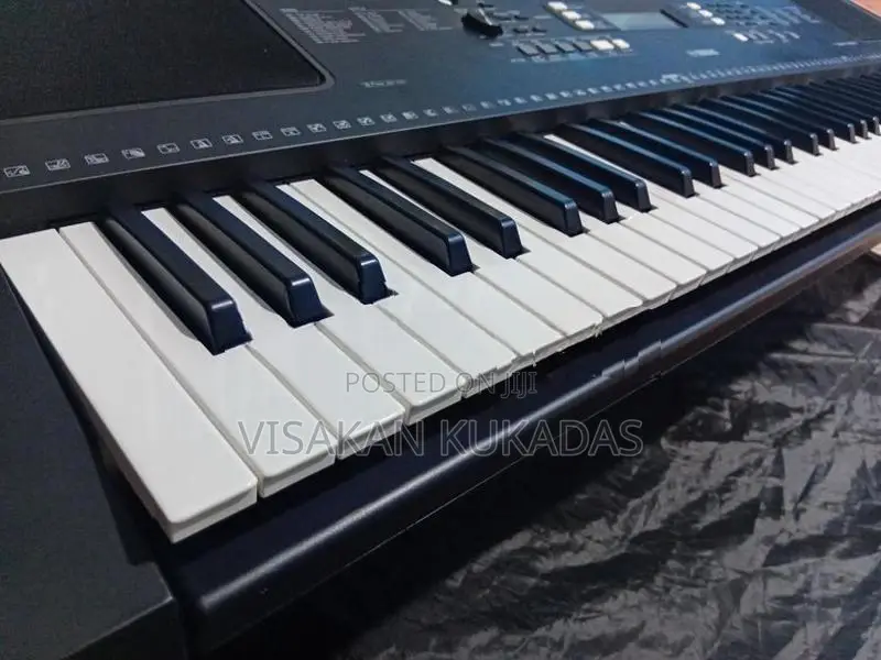 Yamaha Keyboard