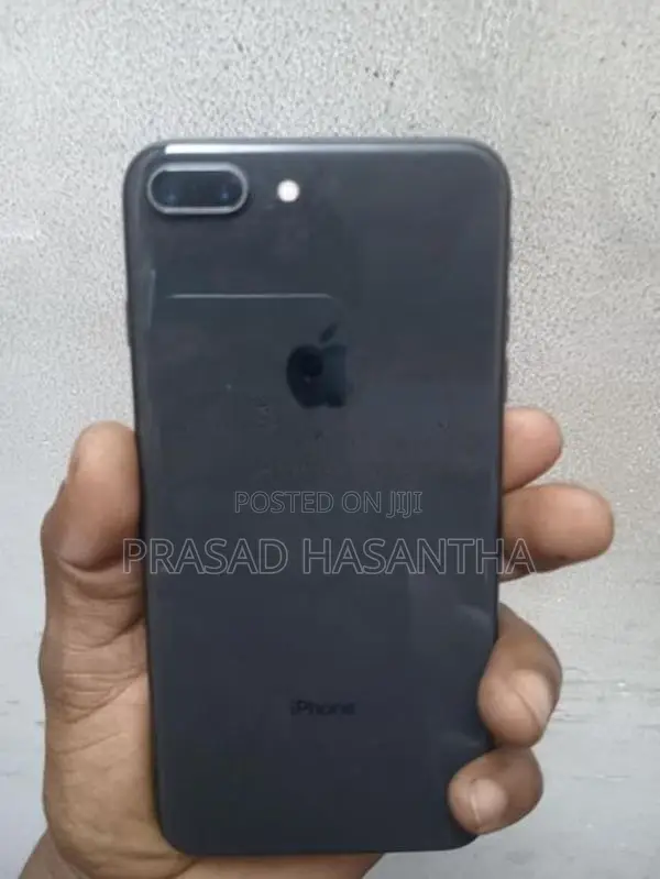 Apple iPhone 8 Plus (Used)