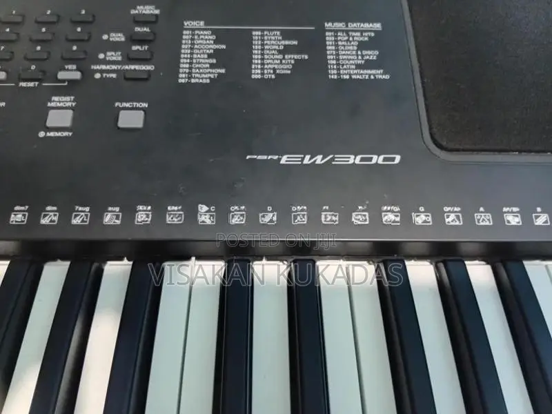 Yamaha Keyboard