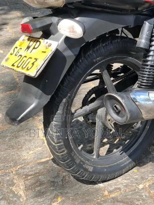 Bajaj Discover 2011