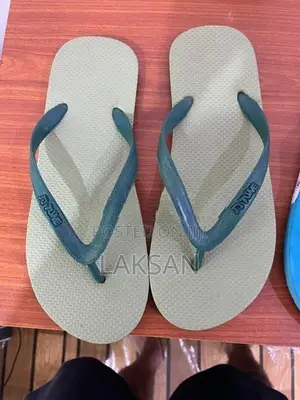 slippers