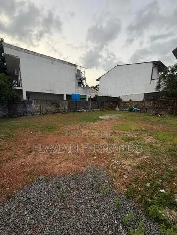 10.5 Perch Prime Bare Land for Sale - Panadura