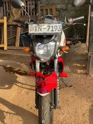 Yamaha FZS V1 2012