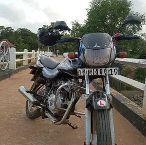 Bajaj CT100 2009