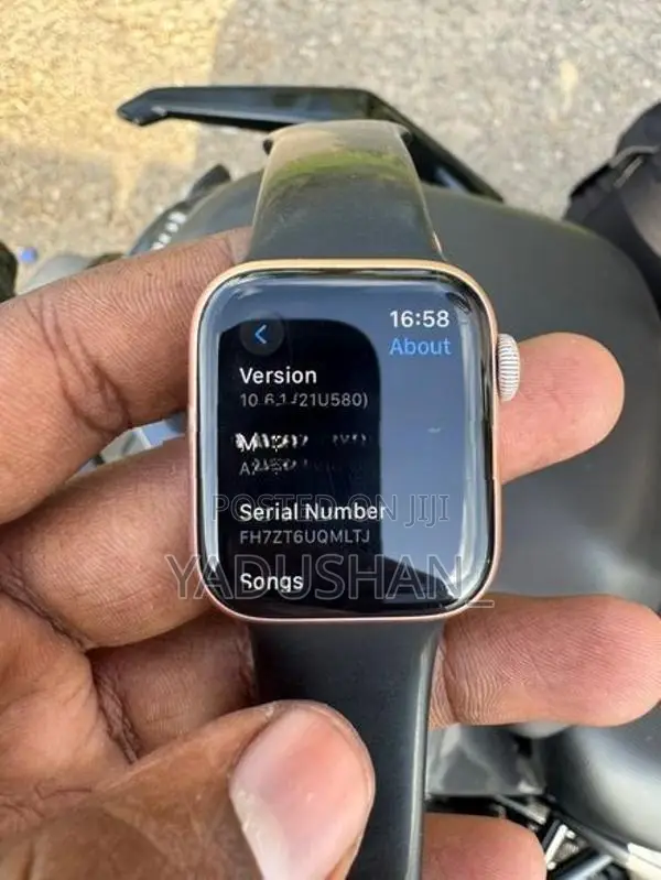 Apple Watch Series 5 (Used)