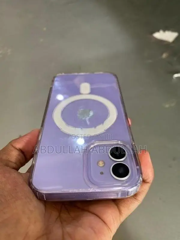 Apple iPhone 12 (Used)