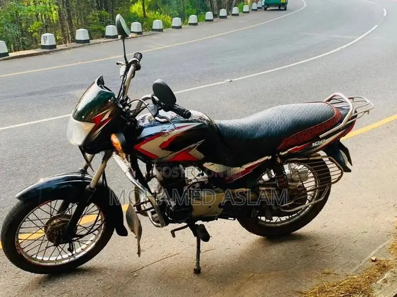 Bajaj CT100 2009