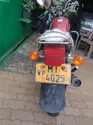 Suzuki GN 125 125.cc 2006