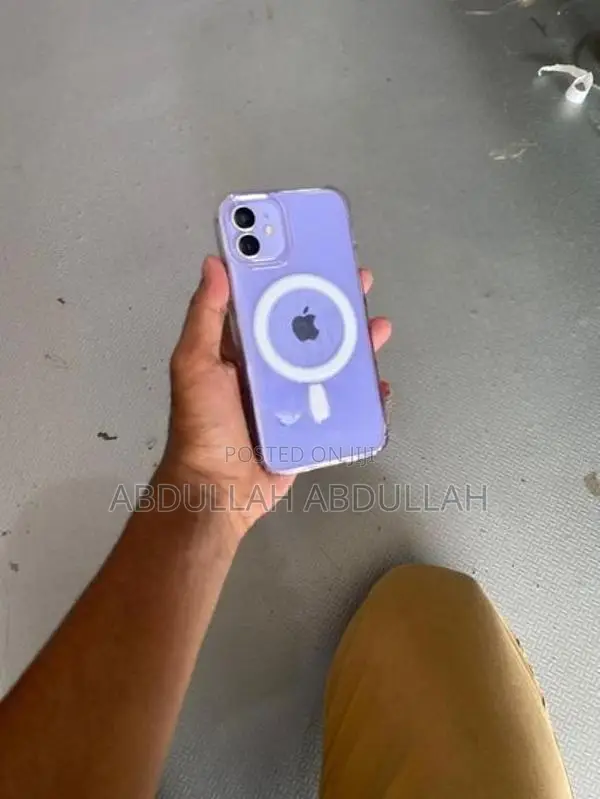 Apple iPhone 12 (Used)