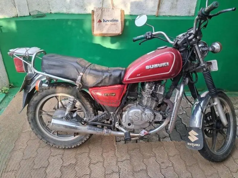 Suzuki GN 125 125.cc 2006