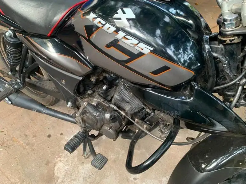 Bajaj XCD 125 2007