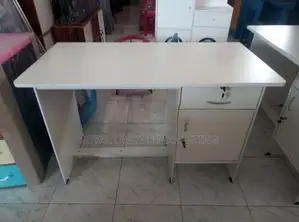 White Office Table (Q-2)