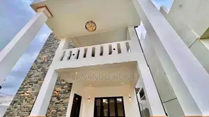 Solid Modern Luxurious 3 Floors House For Sale Negombo Kadirana
