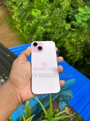 Apple iPhone 15 (Used)
