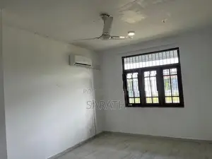 Spacious 4-Bedroom Home for Rent in Nawinna