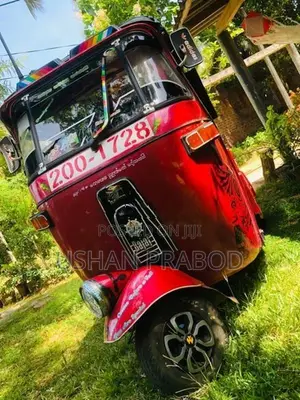 Bajaj RE 1994