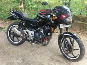 Bajaj Pulsar 180 2006