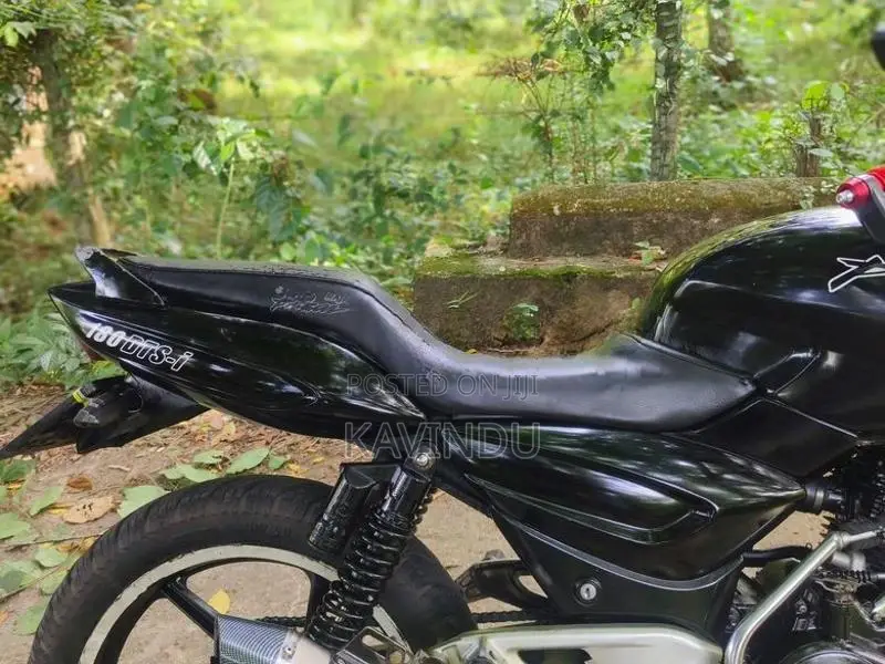 Bajaj Pulsar 180 2006