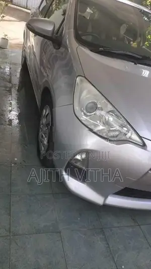 Toyota Aqua 2013