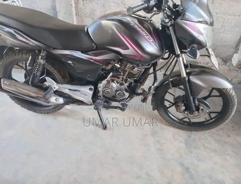 Bajaj Discover 125 2015