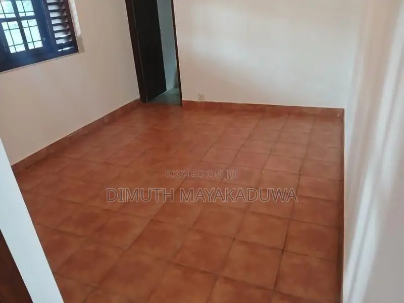 house for Rent in Kadawatha ( Near Expressway )