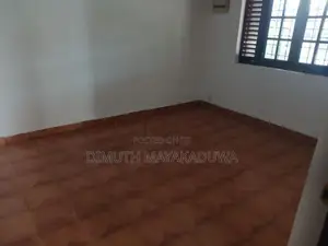house for Rent in Kadawatha ( Near Expressway )