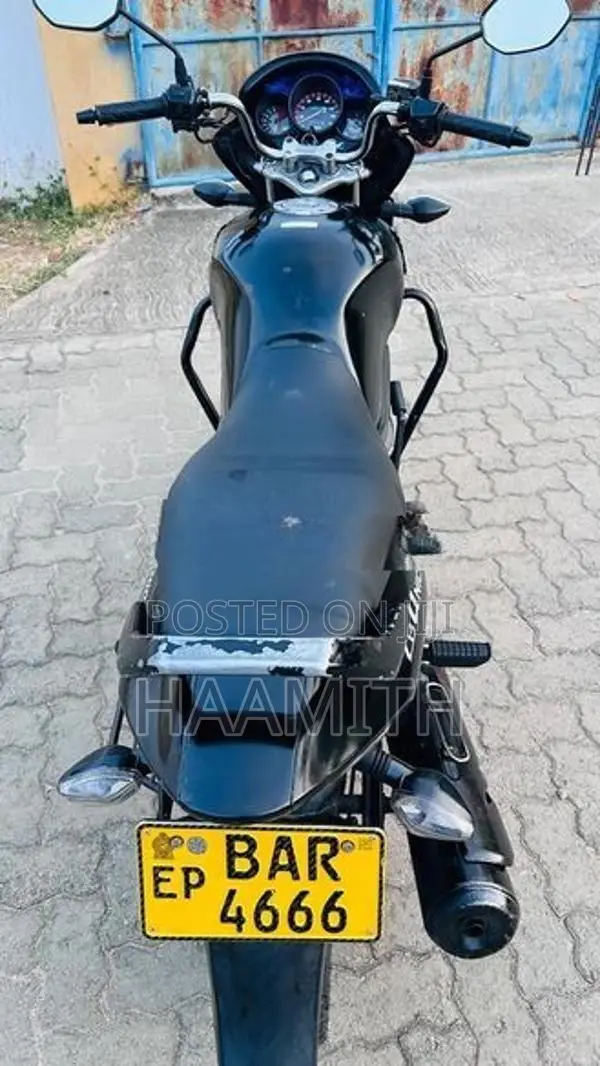 Honda CB Unicorn 2013