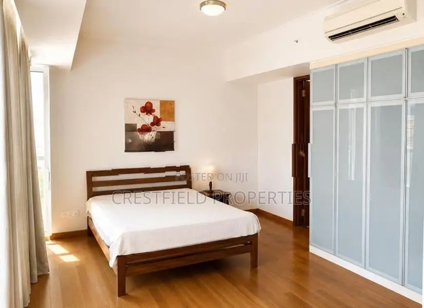 Luxurious Fully Furnished 2 Bedroom Apartment for Rent at Emperor