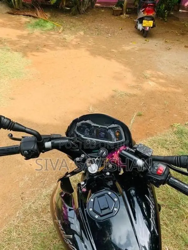 Bajaj Pulsar NS200 2026