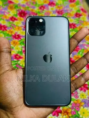 Apple iPhone 11 Pro 256GB (Used)