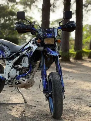 Kawasaki D Tracker 2007