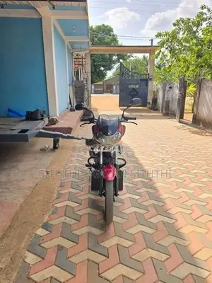 Bajaj Discover 100 2011