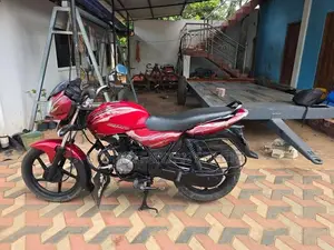Bajaj Discover 100 2011