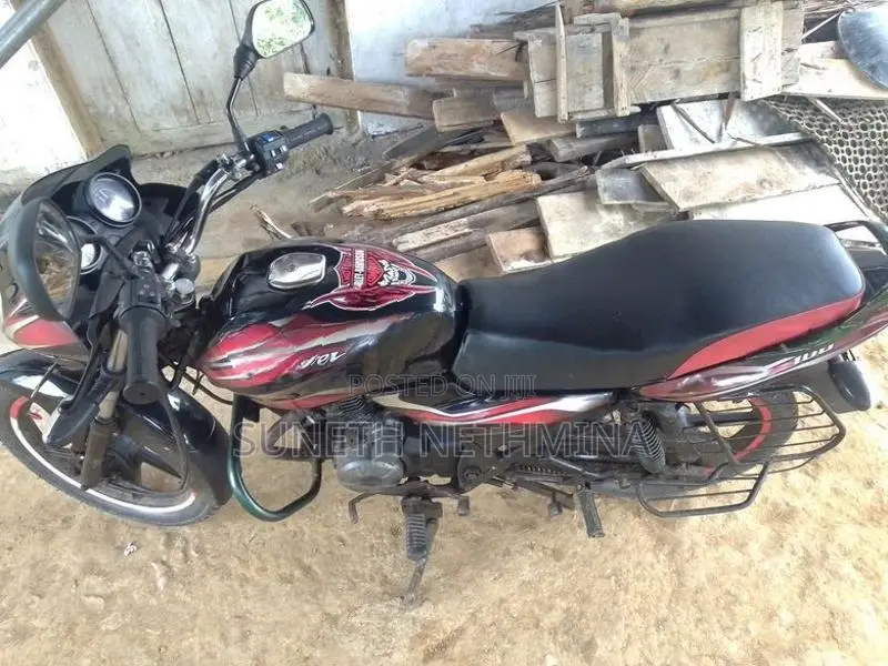 Bajaj Discover 100 2010