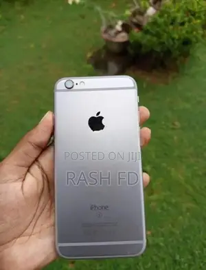 Apple iPhone 6S (Used)