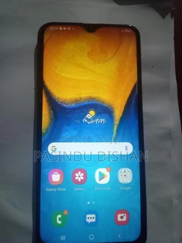 Samsung Galaxy A20 (Used)