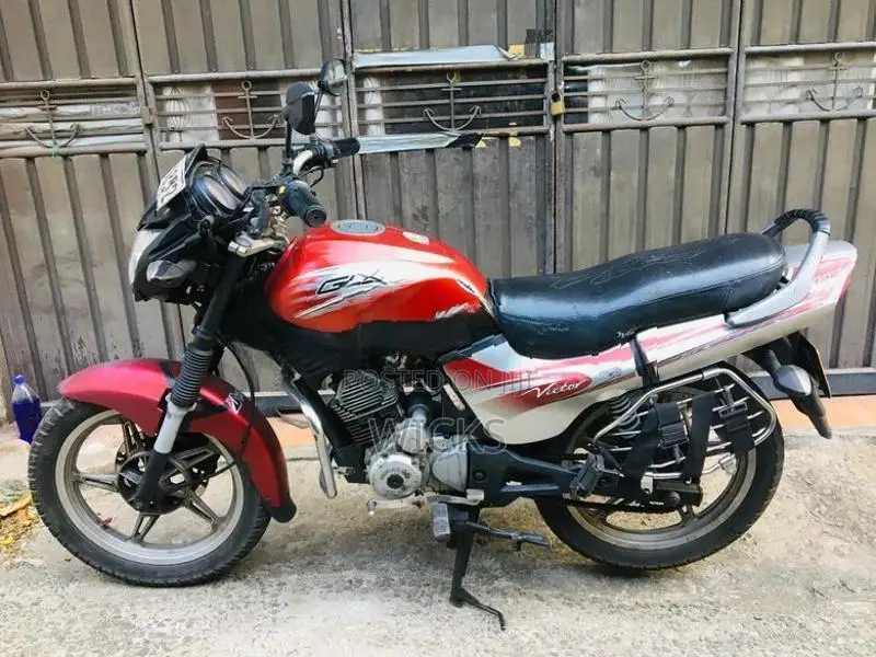 TVS Victor GLX 125 2007